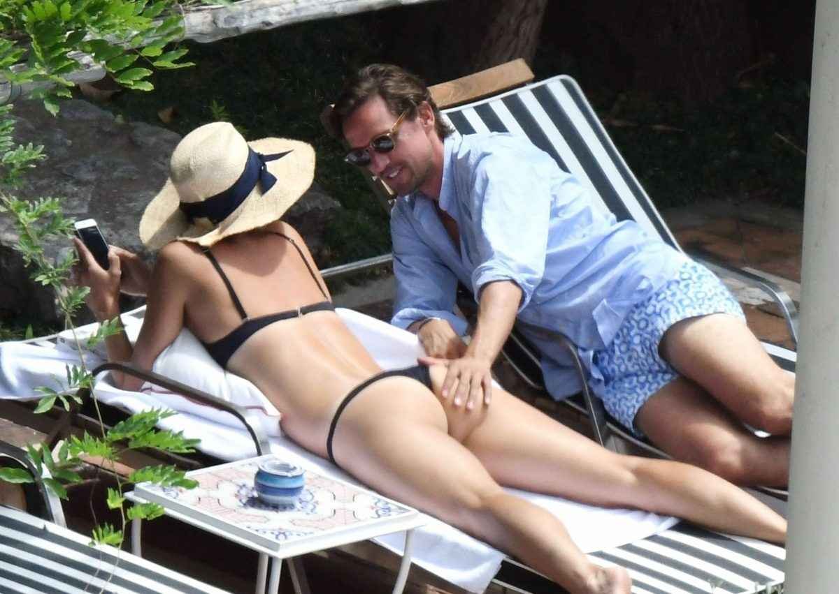 Maria Sharapova en bikini à Positano Olympine