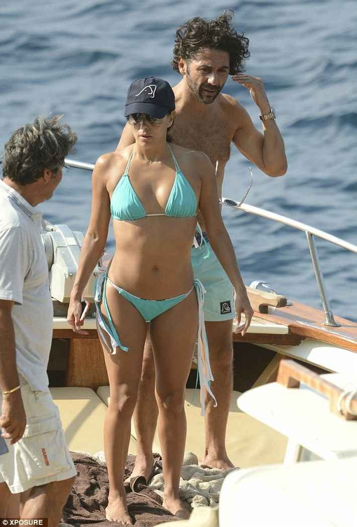 Eva Longoria En Bikini En Italie Olympine