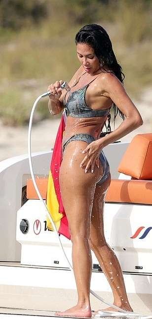 Sexy Nicole Scherzinger En Bikini Olympine