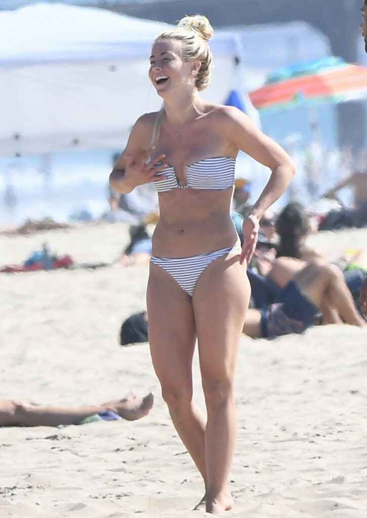 Julianne Hough En Bikini Blanc Olympine