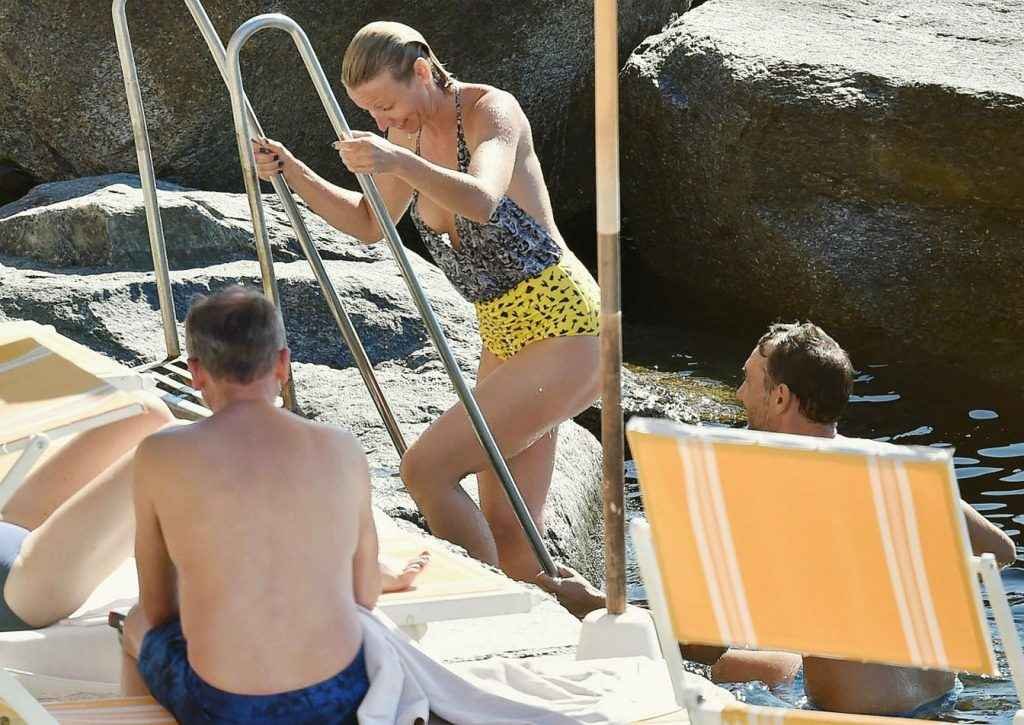 Alexandra Lamy en maillot de bain à Portofino