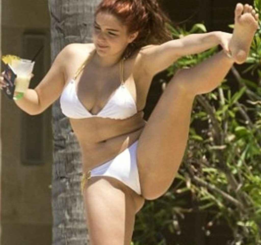 Ariel Winter en bikini aux Bahamas