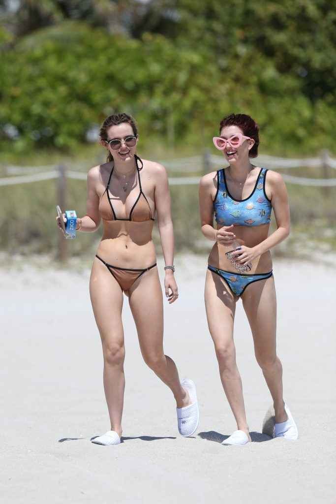 Bella et Dani Thorne en bikini à Miami