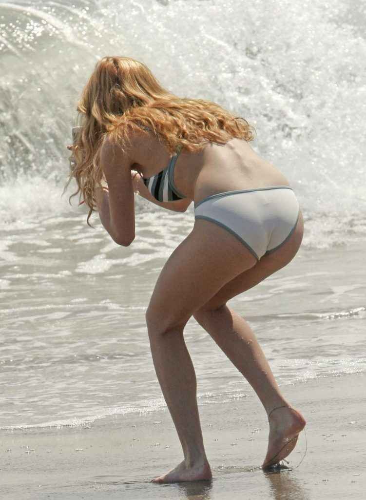 Bella Thorne en bikini