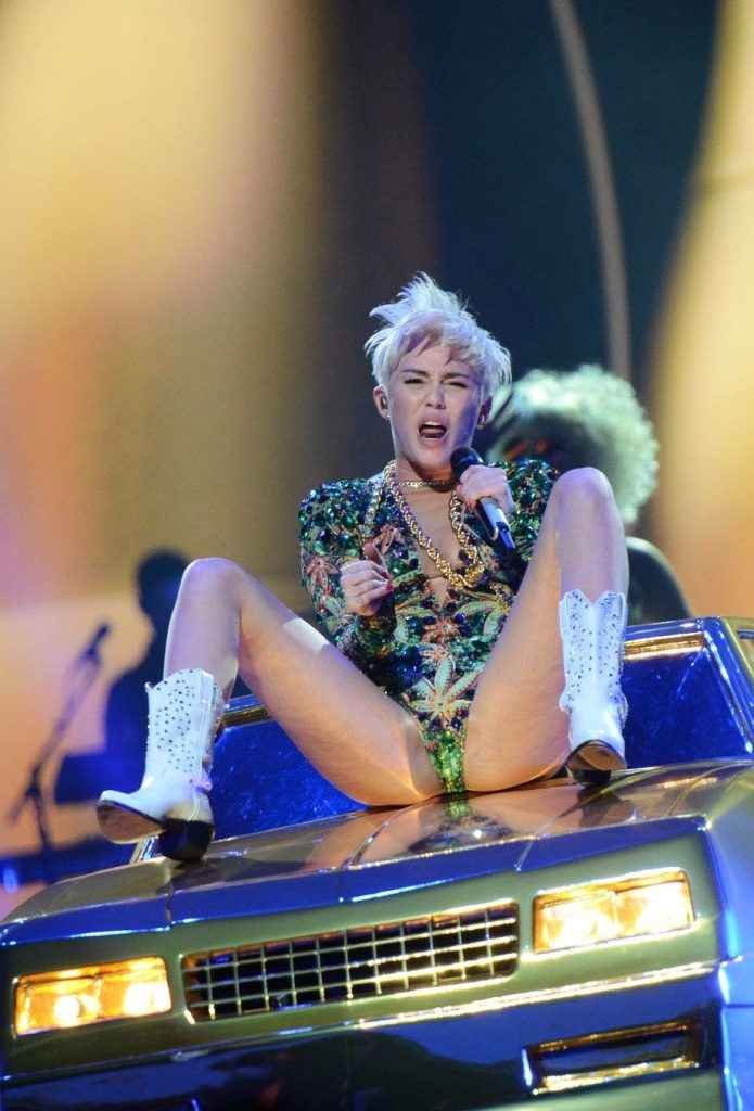 Miley Cyrus, le Bangerz Tour à Atlanta, Orlando et San Antonio