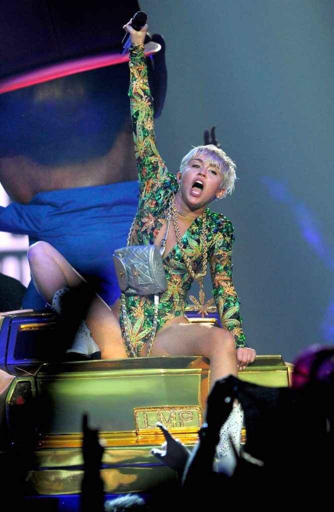 Miley Cyrus, le Bangerz Tour à Atlanta, Orlando et San Antonio