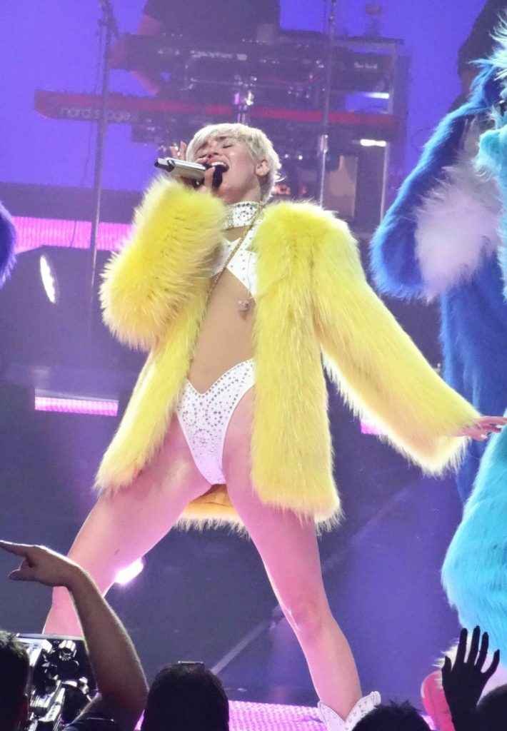 Miley Cyrus, le Bangerz Tour à Atlanta, Orlando et San Antonio