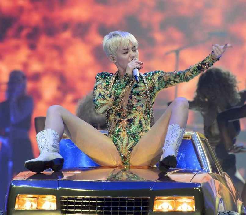 Miley Cyrus, le Bangerz Tour à Atlanta, Orlando et San Antonio