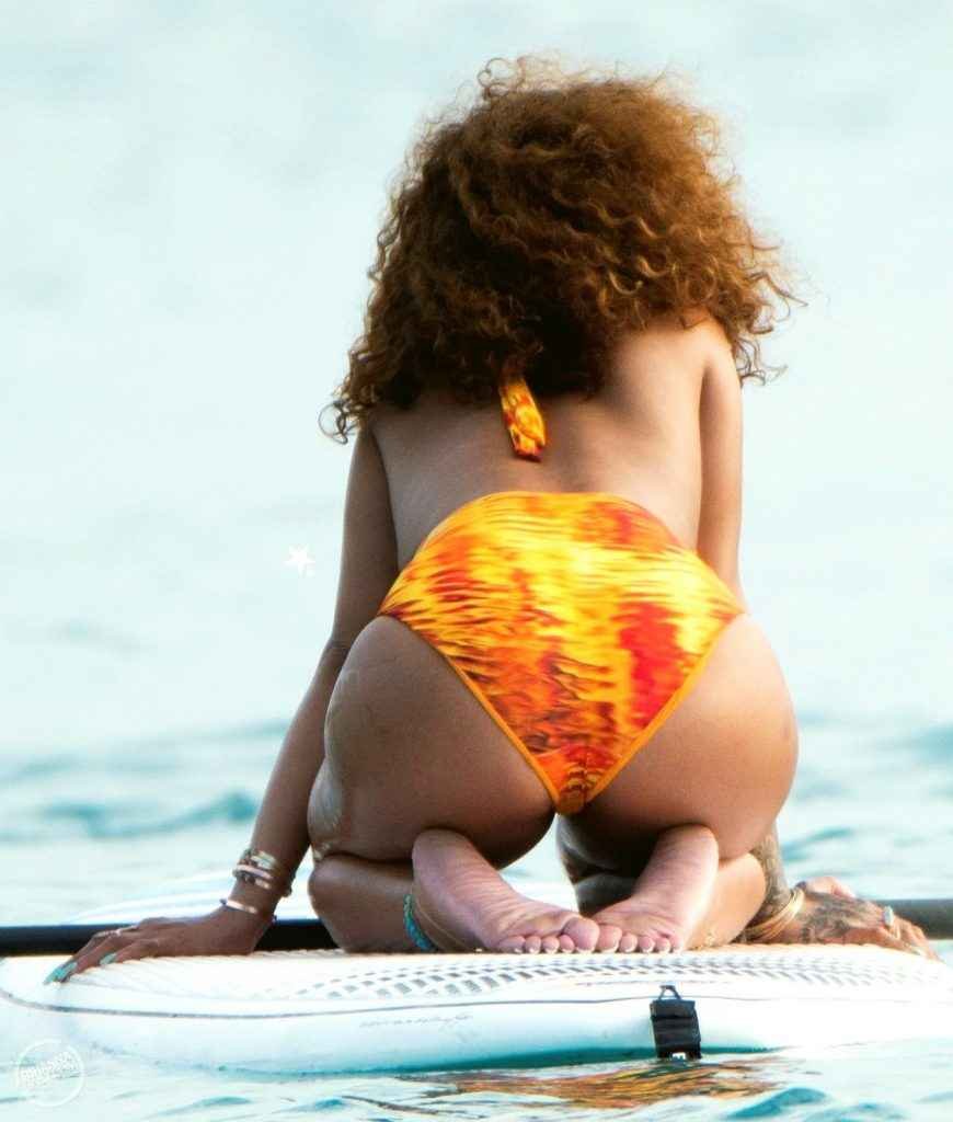 Rihanna en maillot de bain à La Barbade