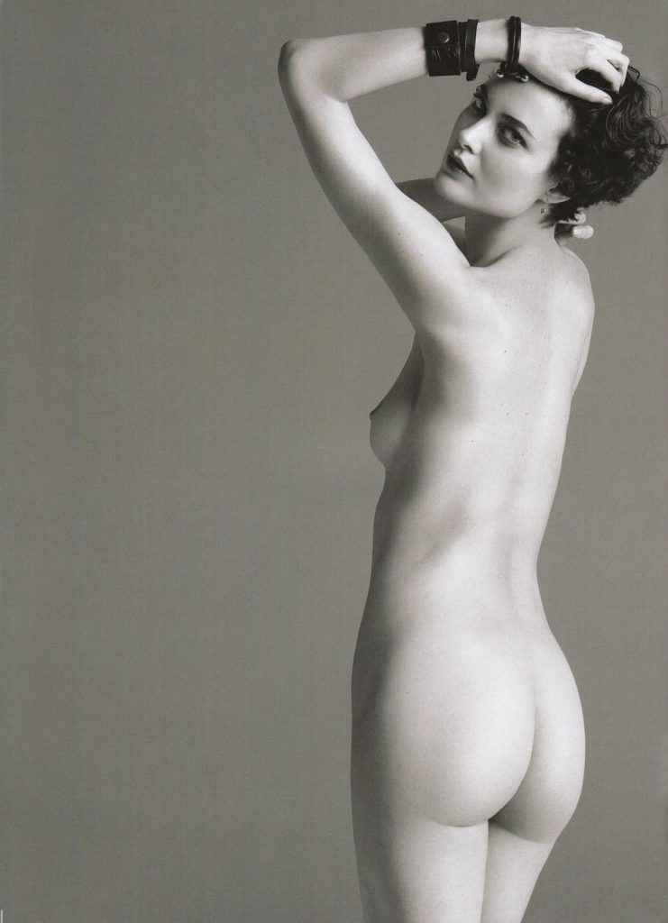 Shalom Harlow nue dans Purple Mag