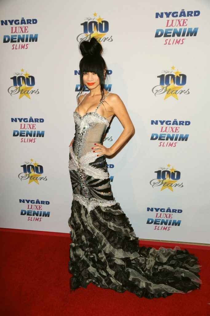 Le décolleté de Bai Ling à Beverly Hills