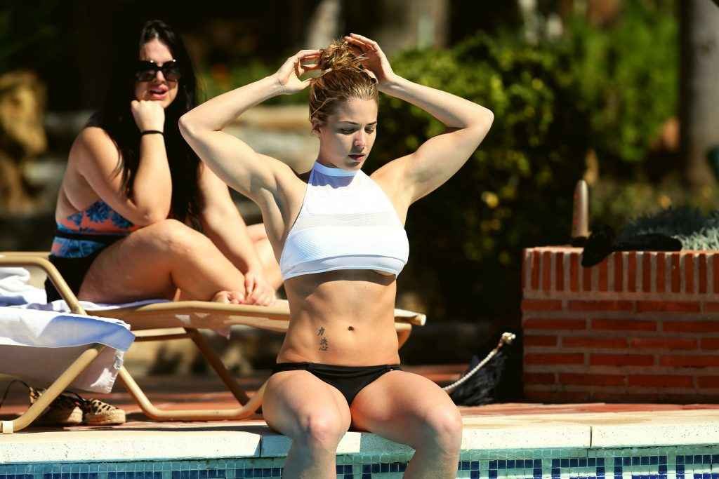 Gemma Atkinson en bikini à Marbella