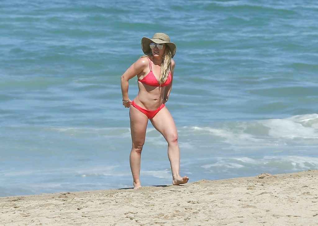 Hilary Duff en bikini au Mexique