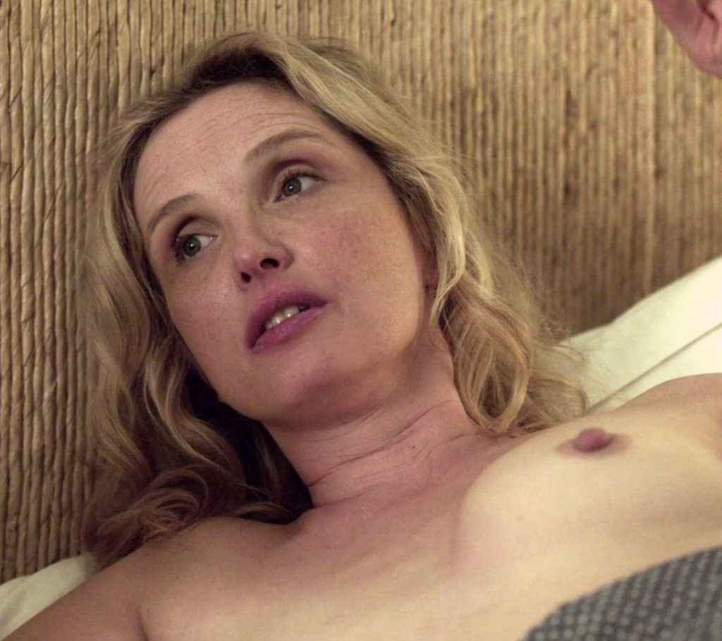 Julie Delpy seins nus