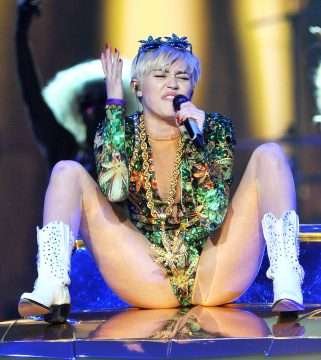 Miley Cyrus, le Bangerz Tour, méga galerie