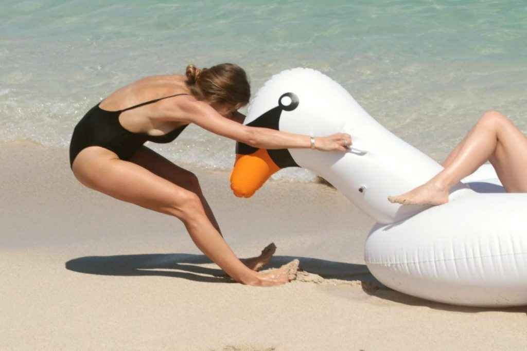 Cathy Hummels et Vanessa Fisher en maillot de bain à Miami