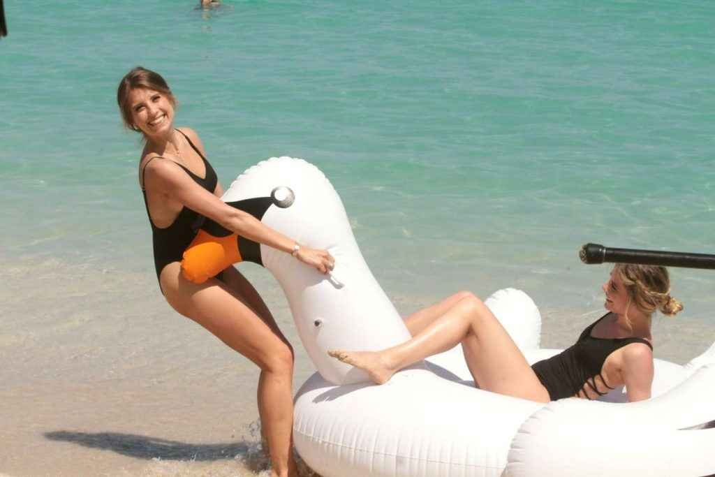 Cathy Hummels et Vanessa Fisher en maillot de bain à Miami