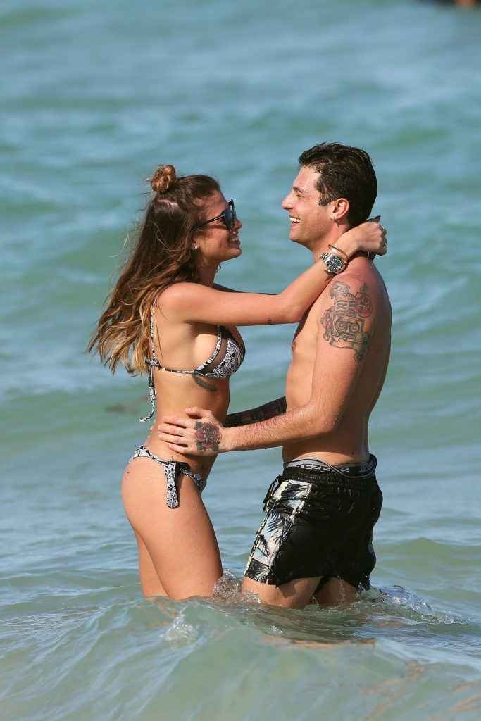 Chiara Nasti en bikini à Miami