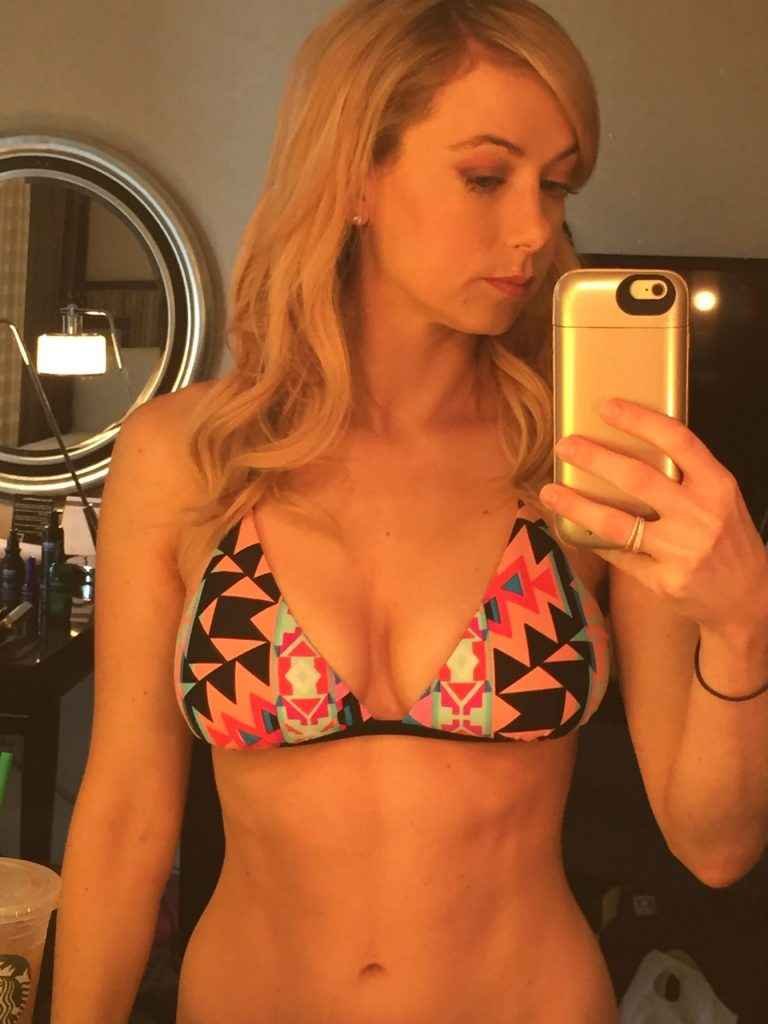 Iliza Shlesinger nue, les photos volées