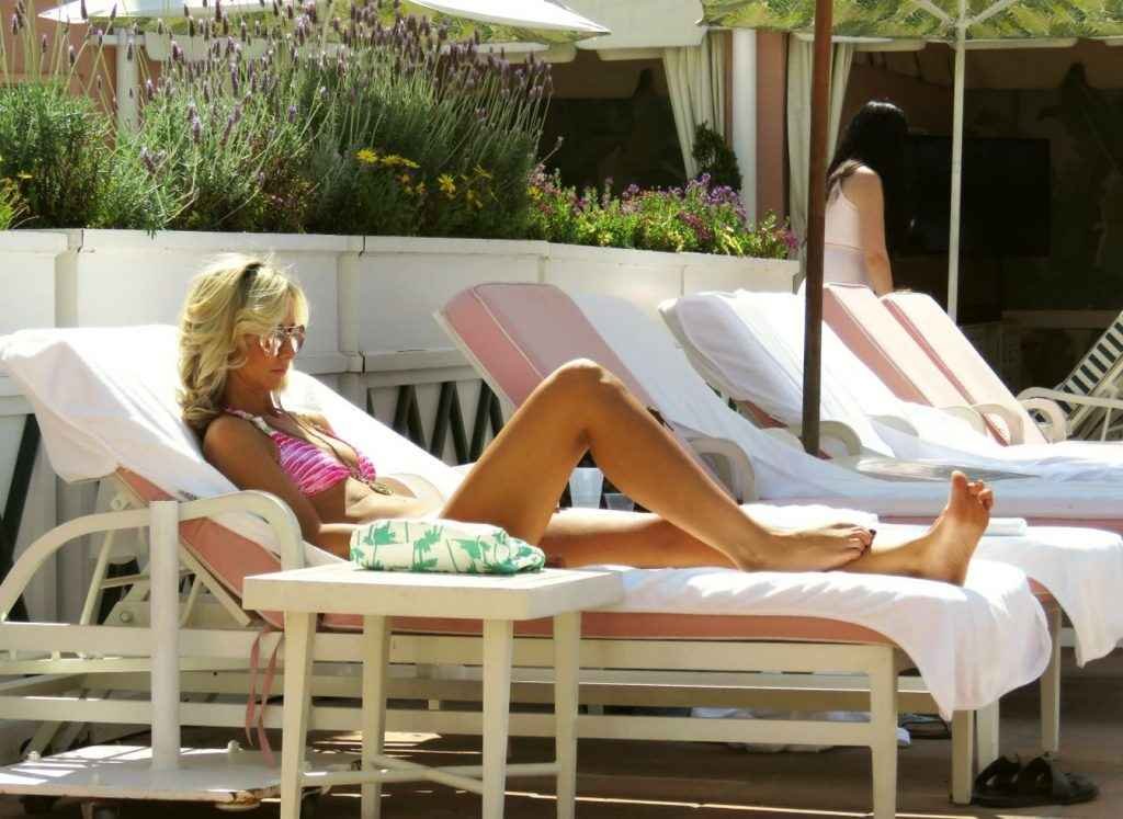 Lady Victoria Hervey en bikini à Los Angeles