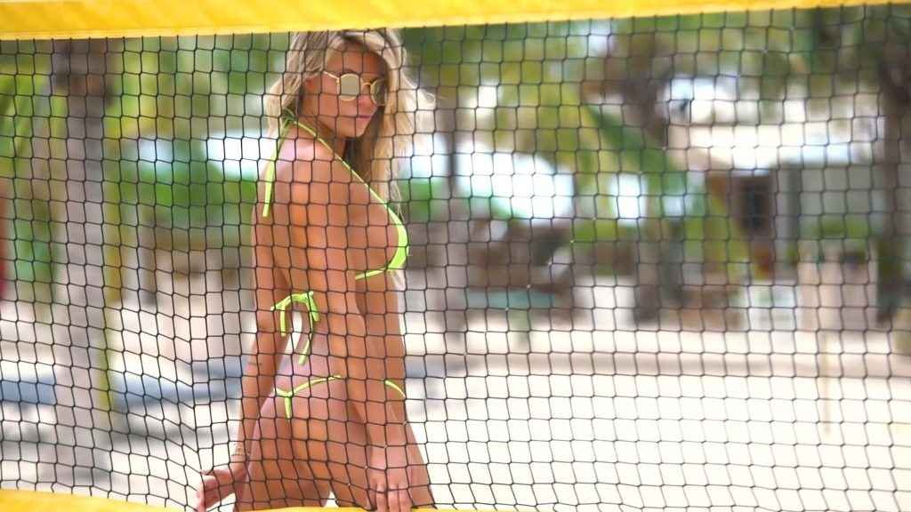 Samantha Hoopes pour Sports Illustrated