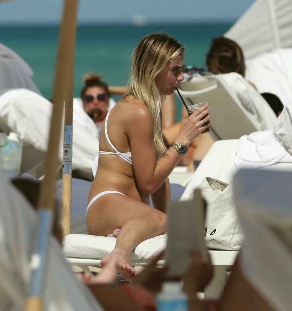 Vanessa Fischer en bikini à Miami