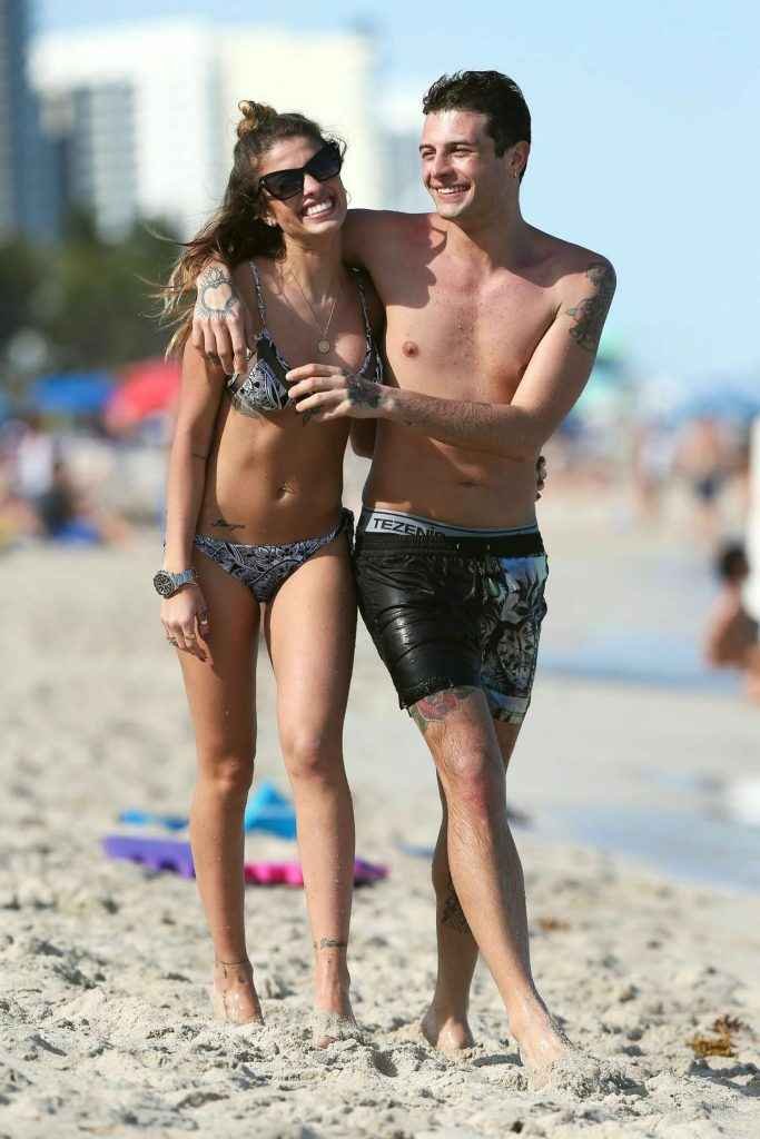 Chiara Nasti en bikini à Miami Beach