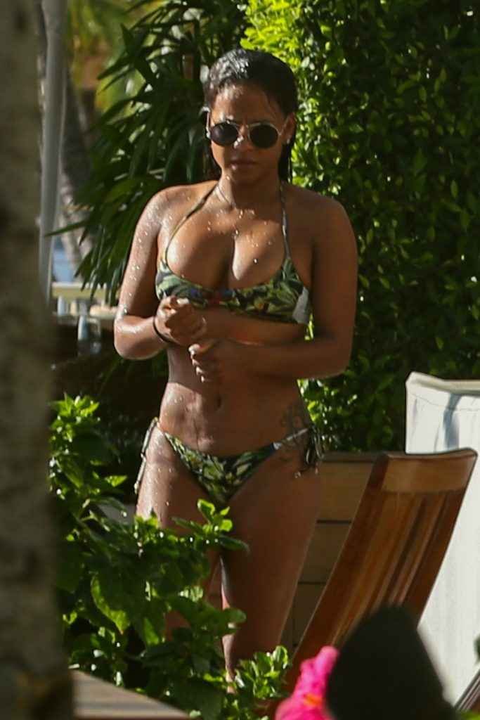 Christina Milian et Nicole Williams en bikini à Hawaii