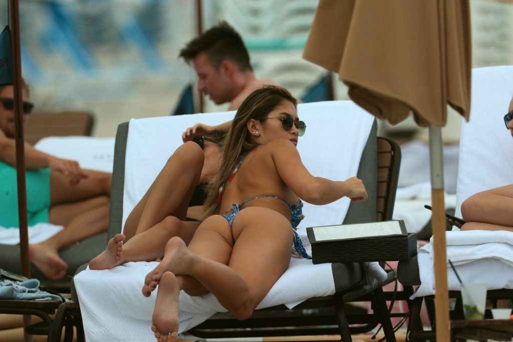Jocelyn Chew en bikini à Miami