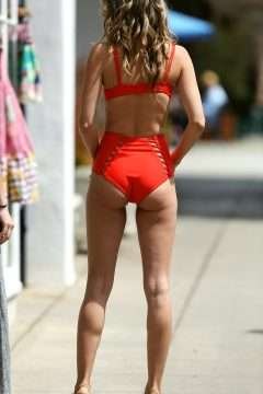 Rachel McCord en bikini à Los Angeles pour une séance photos