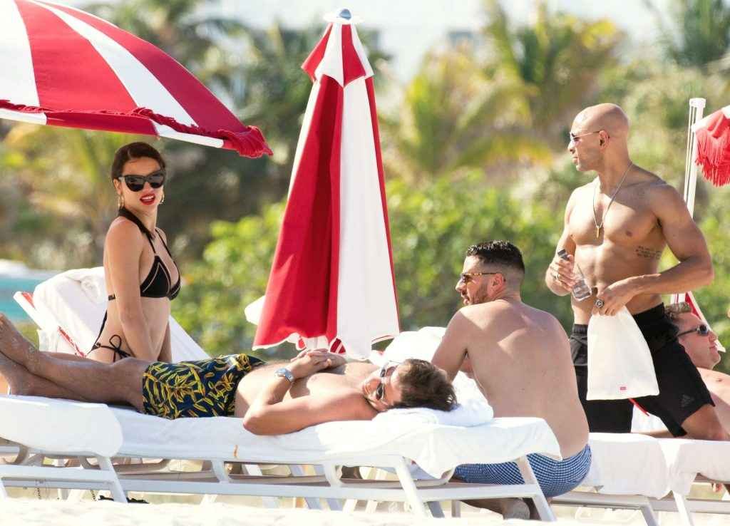 Adriana Lima et Priyanka chopra en bikini à Miami