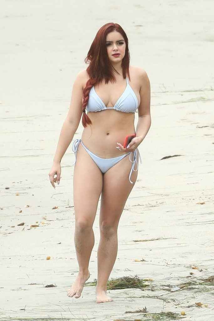 Ariel Winter en bikini à Malibu