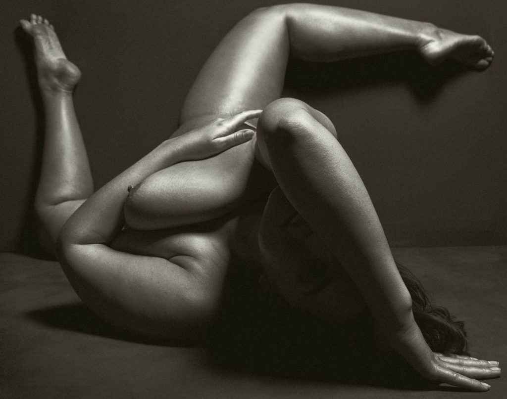 Ashley Graham nue dans V Mag