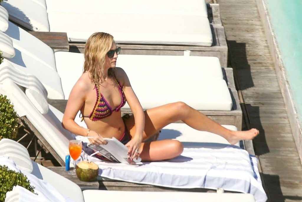 Candice Accola en bikini à Rio