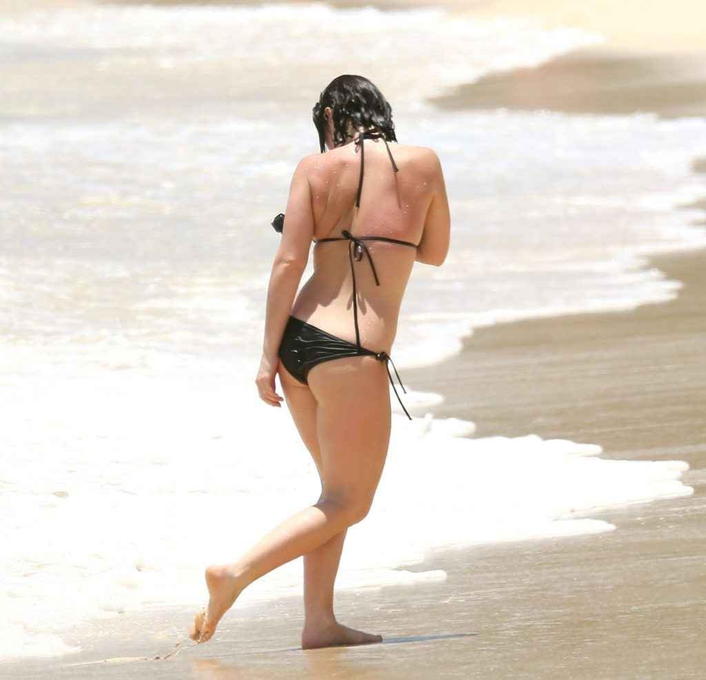 Catherine Harding en bikini