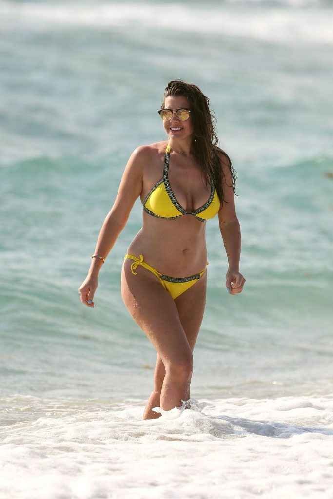 Imogen Thomas en bikini à Aruba