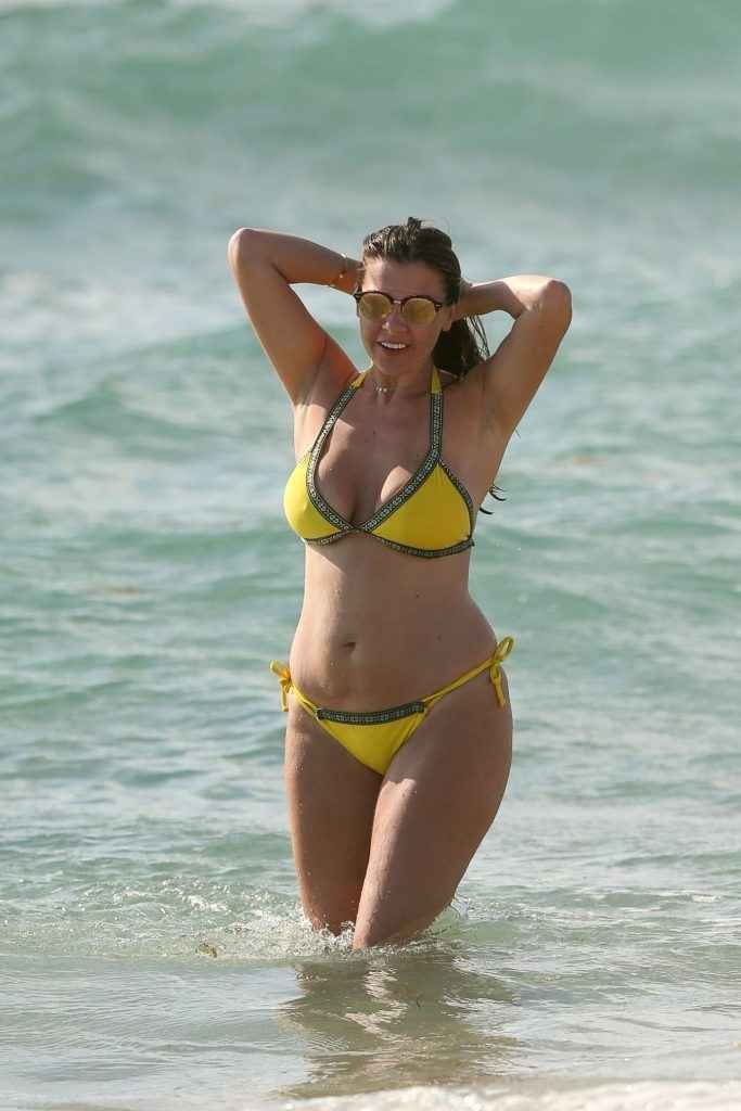 Imogen Thomas en bikini à Aruba