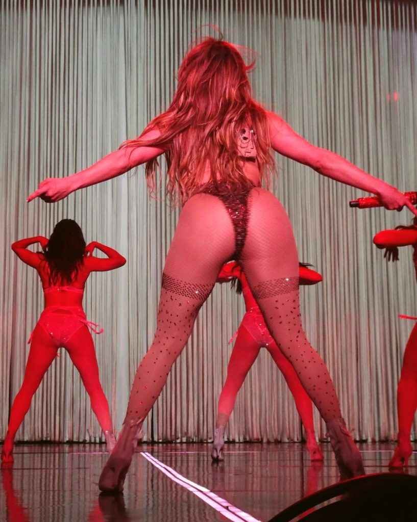 Jennifer Lopez en concert à Las Vegas