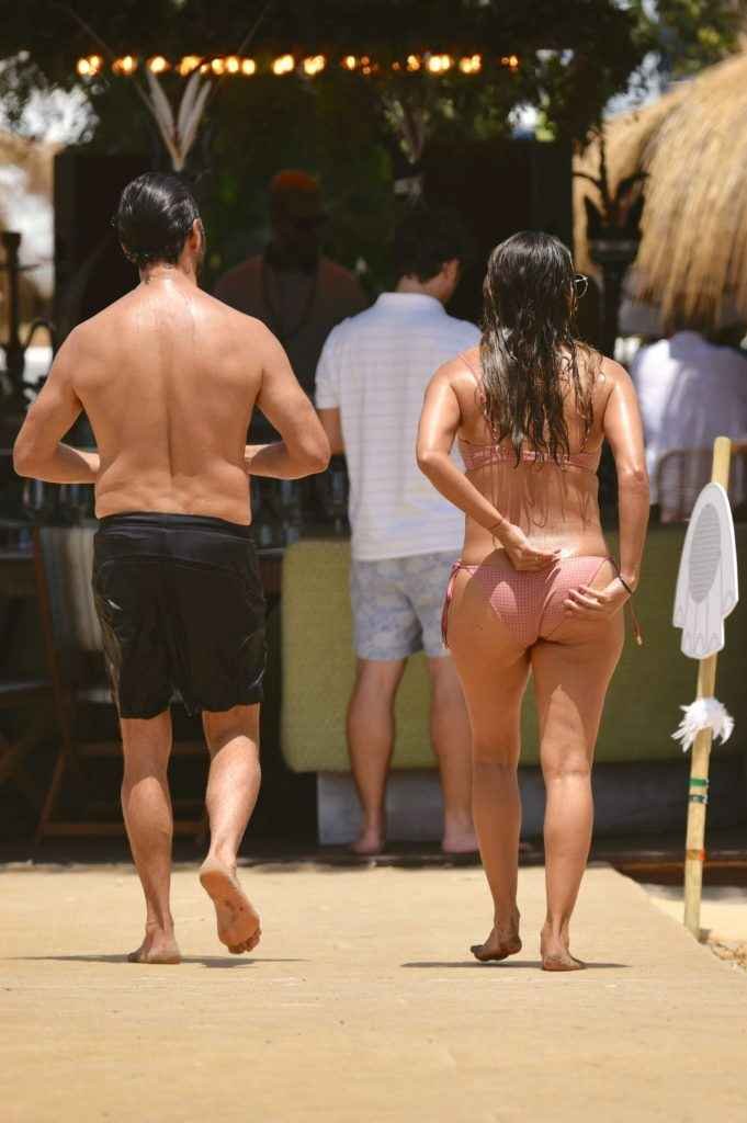 Eva Longoria en bikini à Marbella