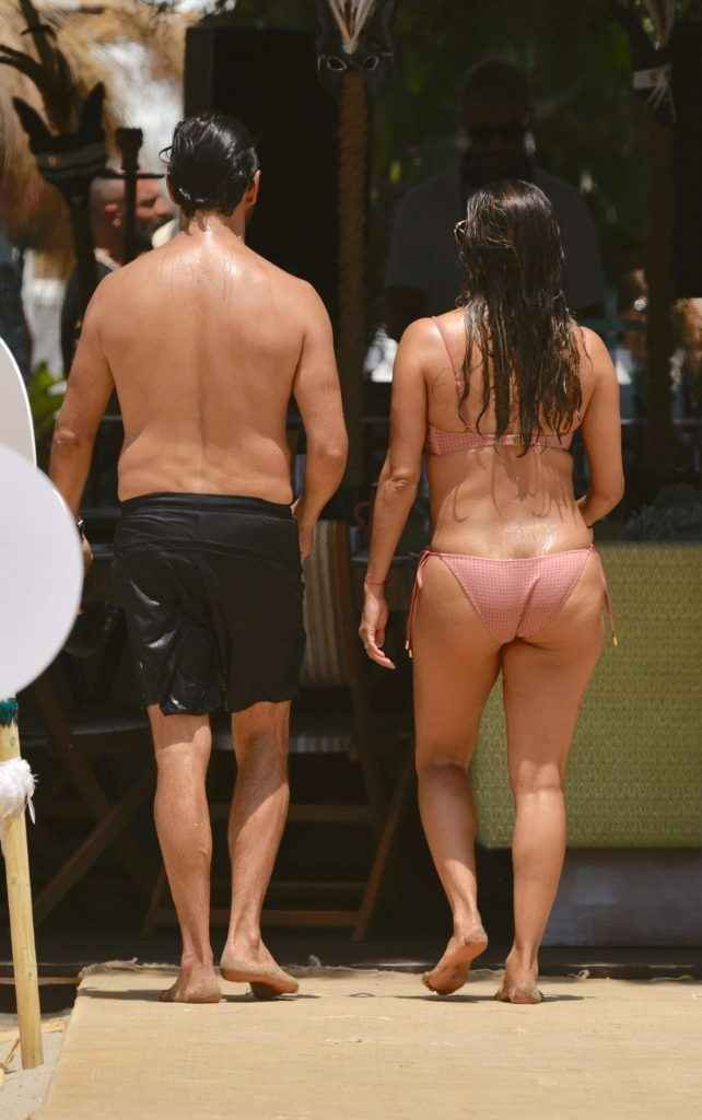 Eva Longoria en bikini à Marbella