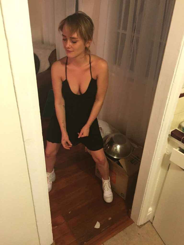 Addison Timlin nue, les photos intimes