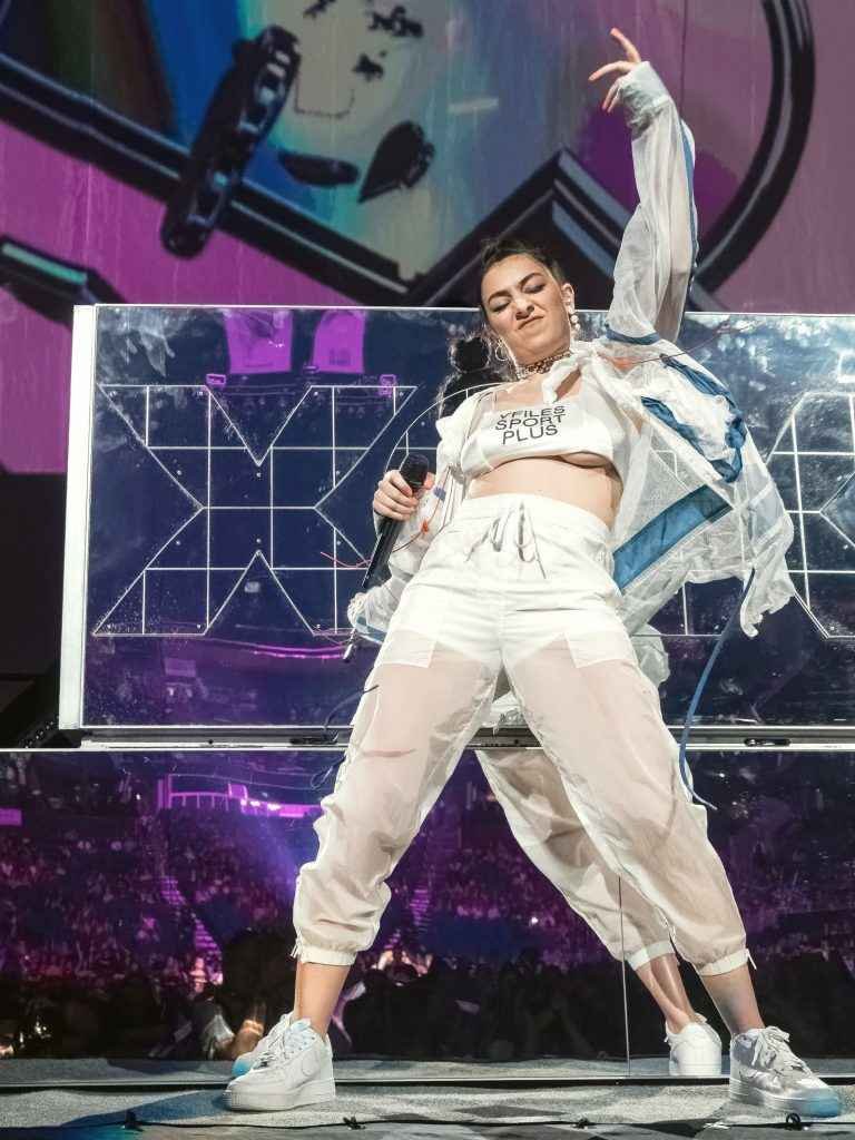 Charli XCX en concert à Orlando