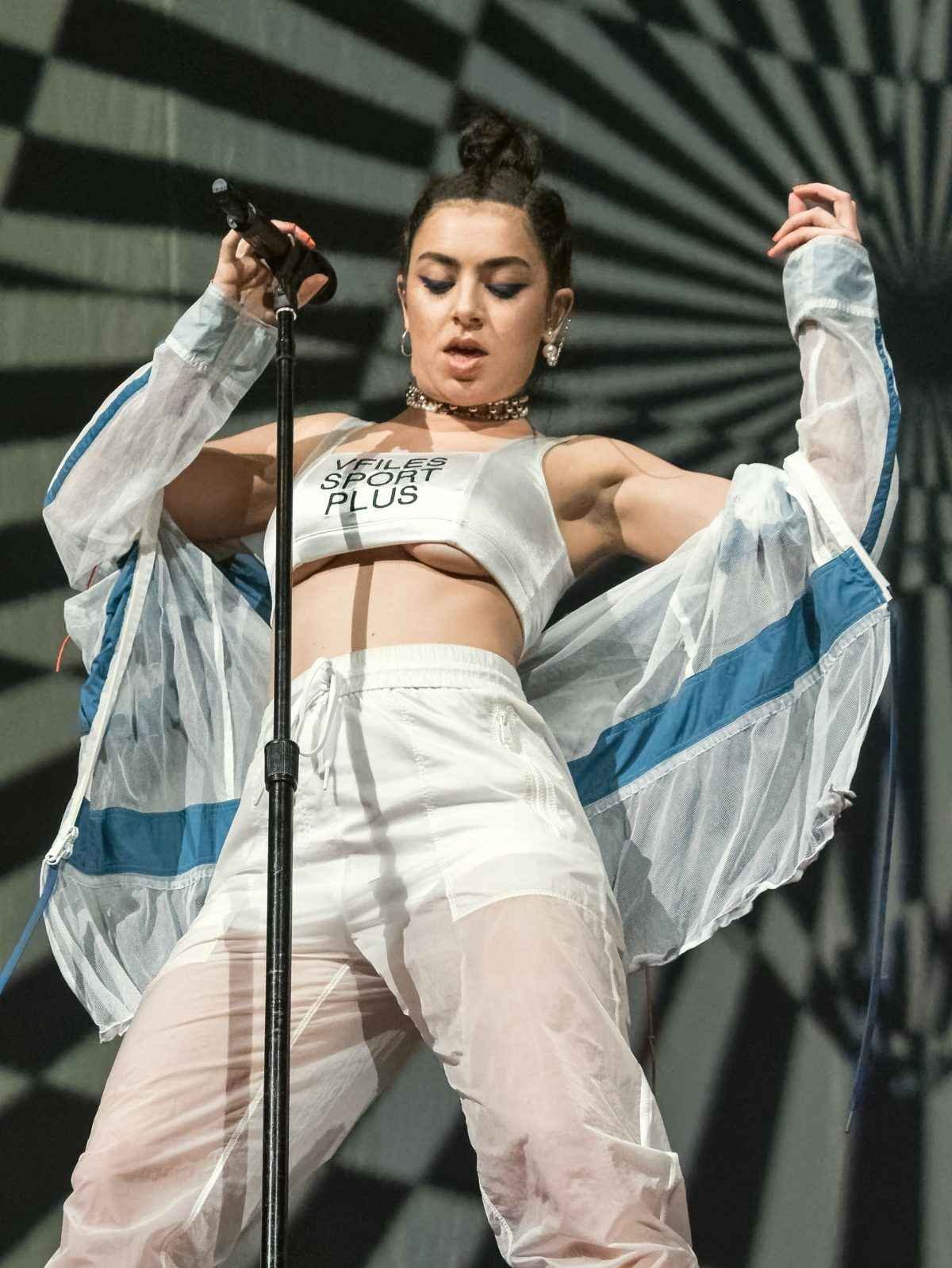 Charli XCX en concert à Orlando