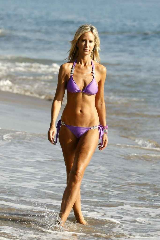 Lady Victoria Hervey en bikini à Malibu