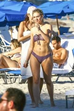 Corinne Olympios en bikini à Miami