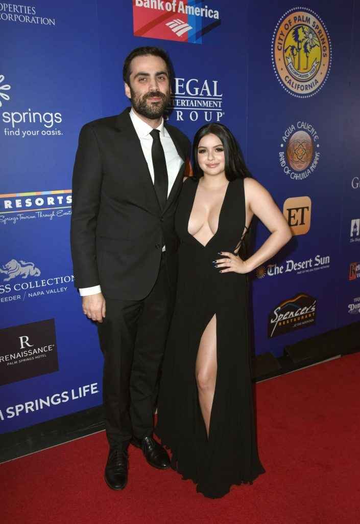 Ariel Winter exhibe son décolleté au Festival du Film de Palm Spring