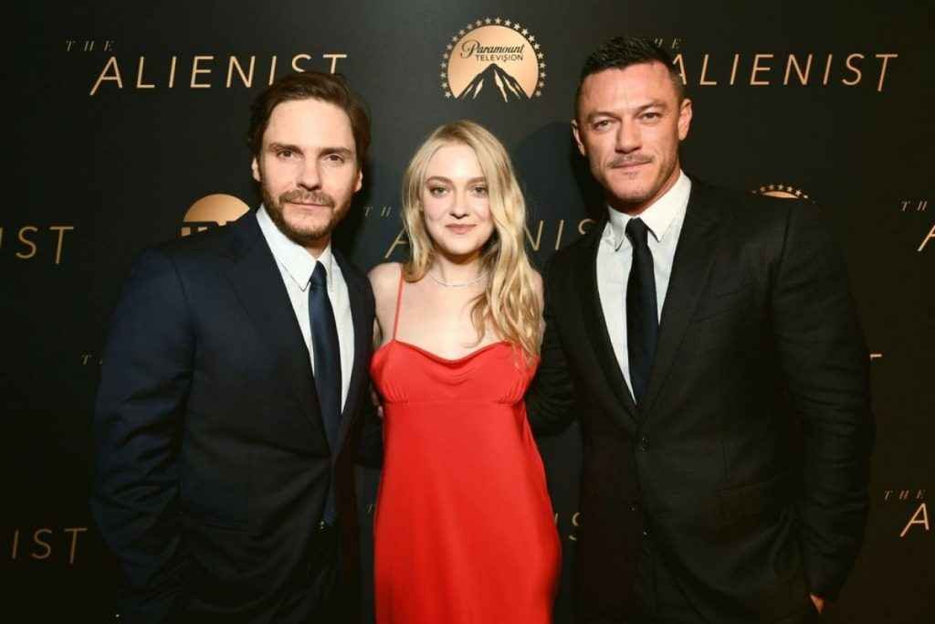 Dakota Fanning à la première de The Alienist