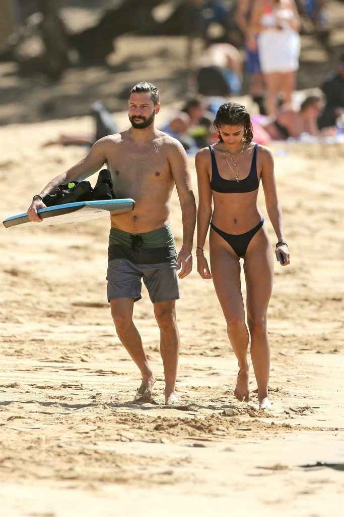 Taylor Hill en bikini à Hawaii