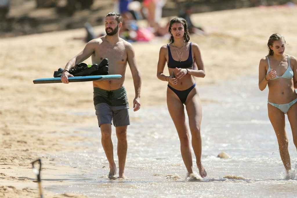 Taylor Hill en bikini à Hawaii