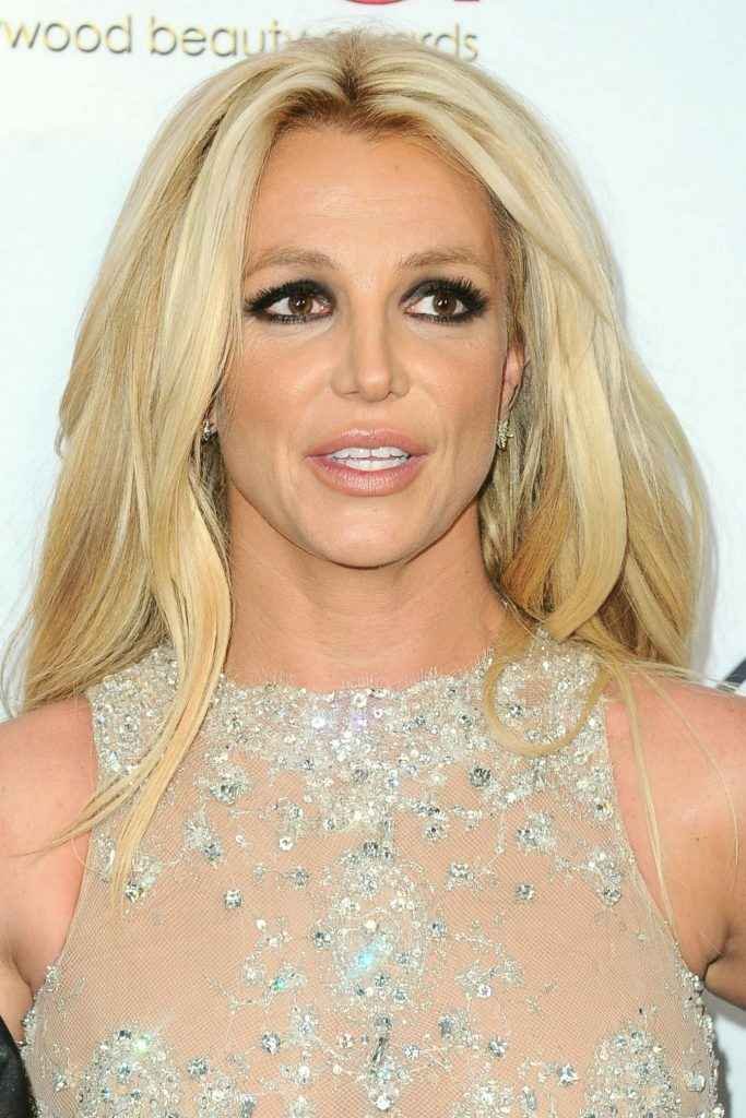 Britney Spears aux Hollywood Beauty Awards